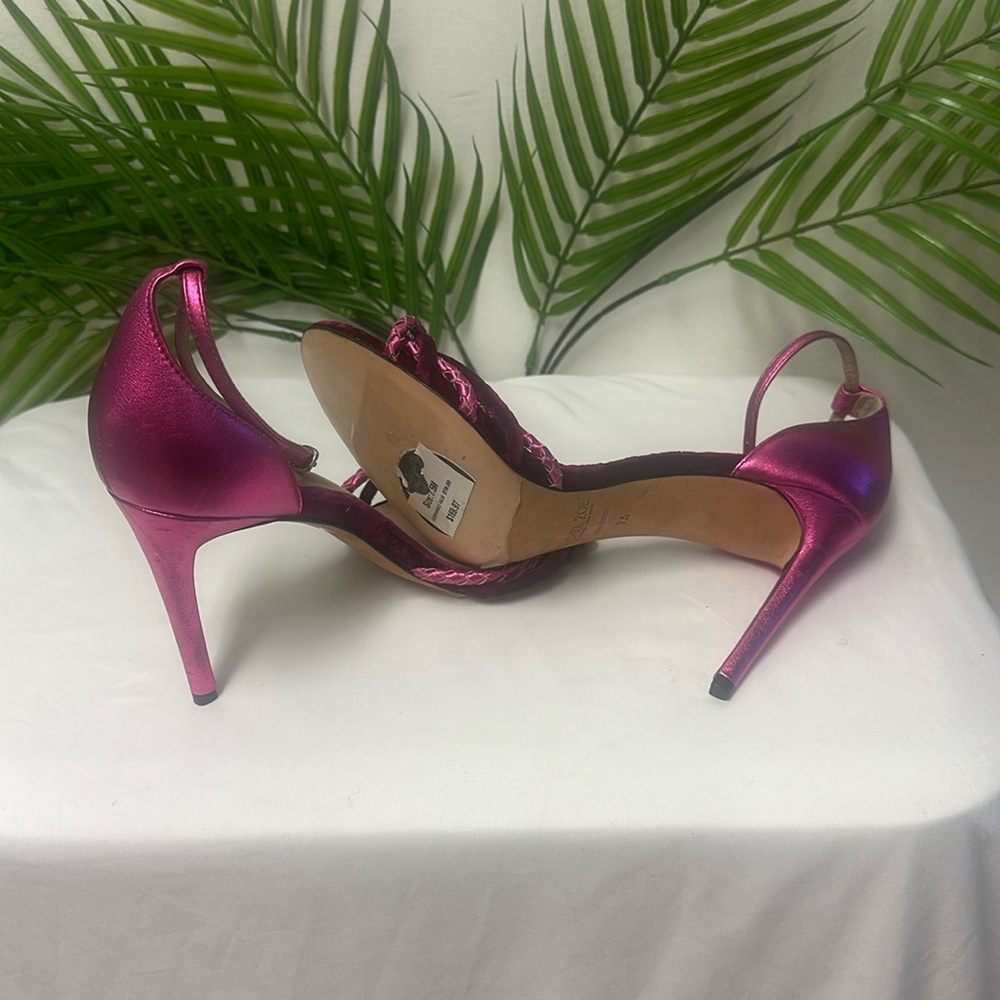RACHEL ZOE AUBREY HEELED SANDAL IN MAGENTA WITH twisted knotted details.Size:7.5 - Picture 13 of 16
